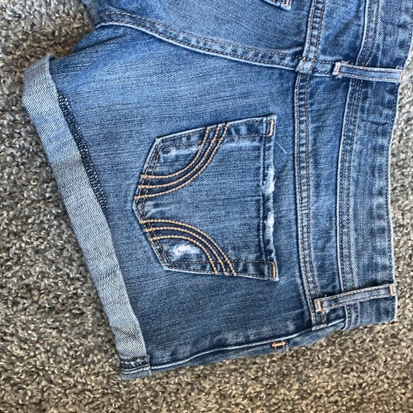 Holllister low rise short short boyfriend shorts - Picture 4 of 9